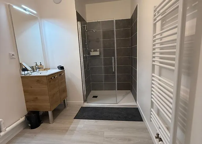 Neuf Centre Saint-sever * Руан